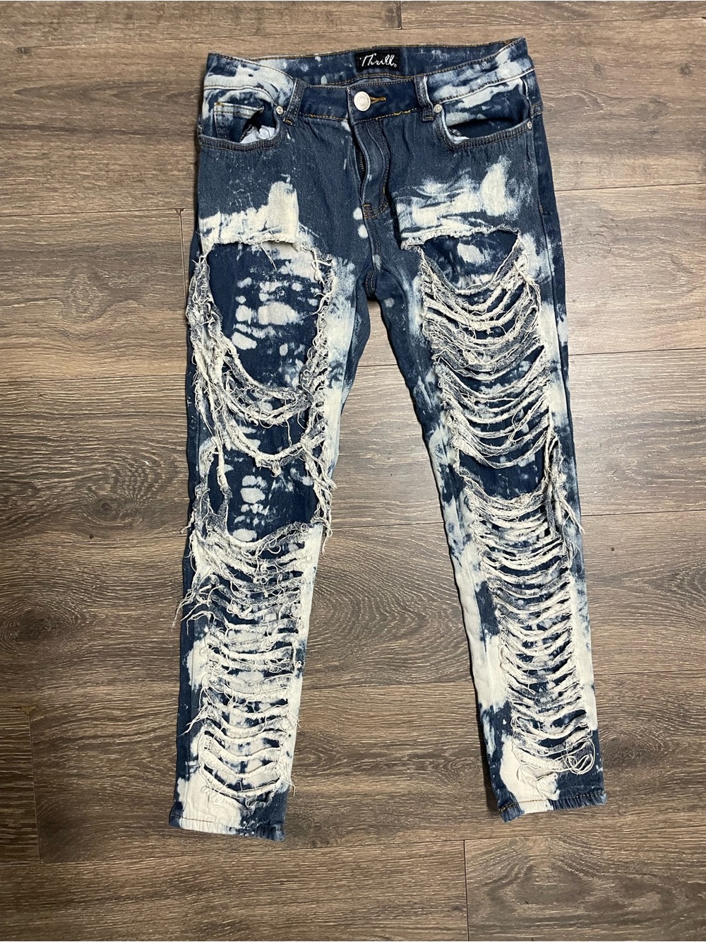 Thrill womans Skinny Distressed Bleach-Effect Jeans - Blue & White size 13 pants